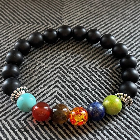 10mm Chakra and Black Matte Onyx Agate Gemstone Stretch Bracelet - Picture 1 of 7